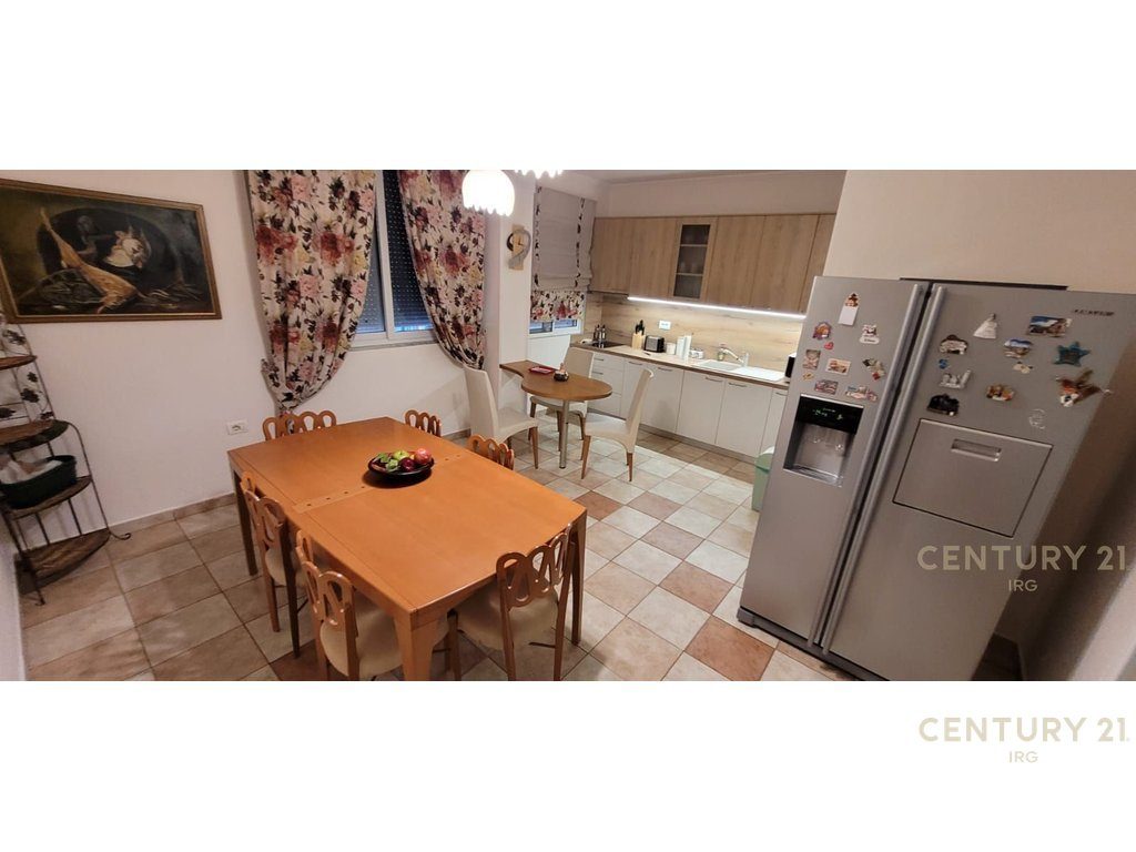 APARTAMENT 2+1+2 TEK ST.DINAMO!