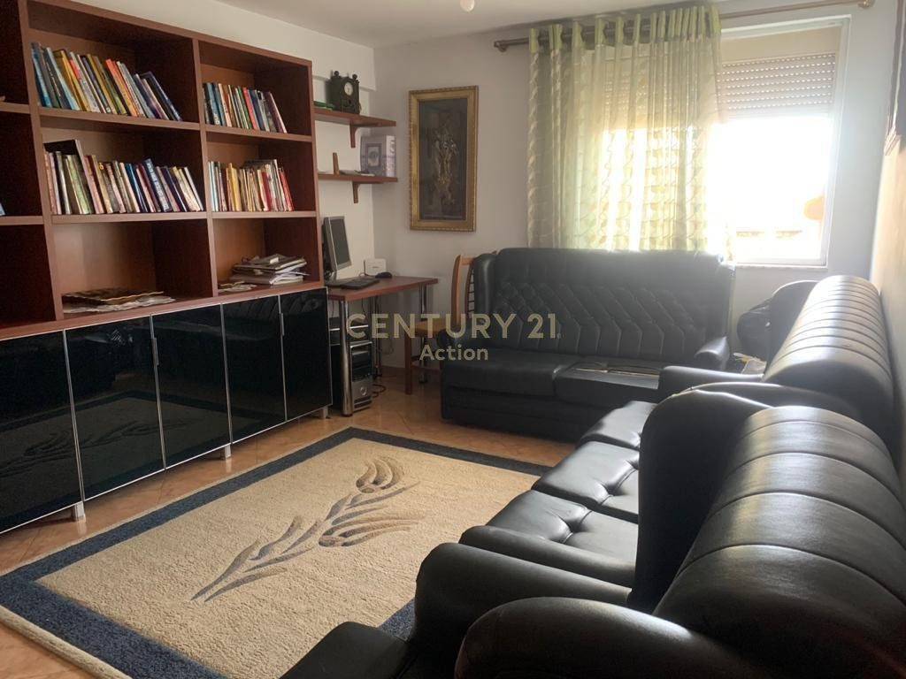 🏡 SHITET APARTAMENT 2+1 – TEK SHESHI AVNI RUSTEMI