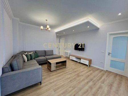 JEPET ME QIRA APARTAMENT 2+1+2 I MOBILUAR TE LIQENI I THATE