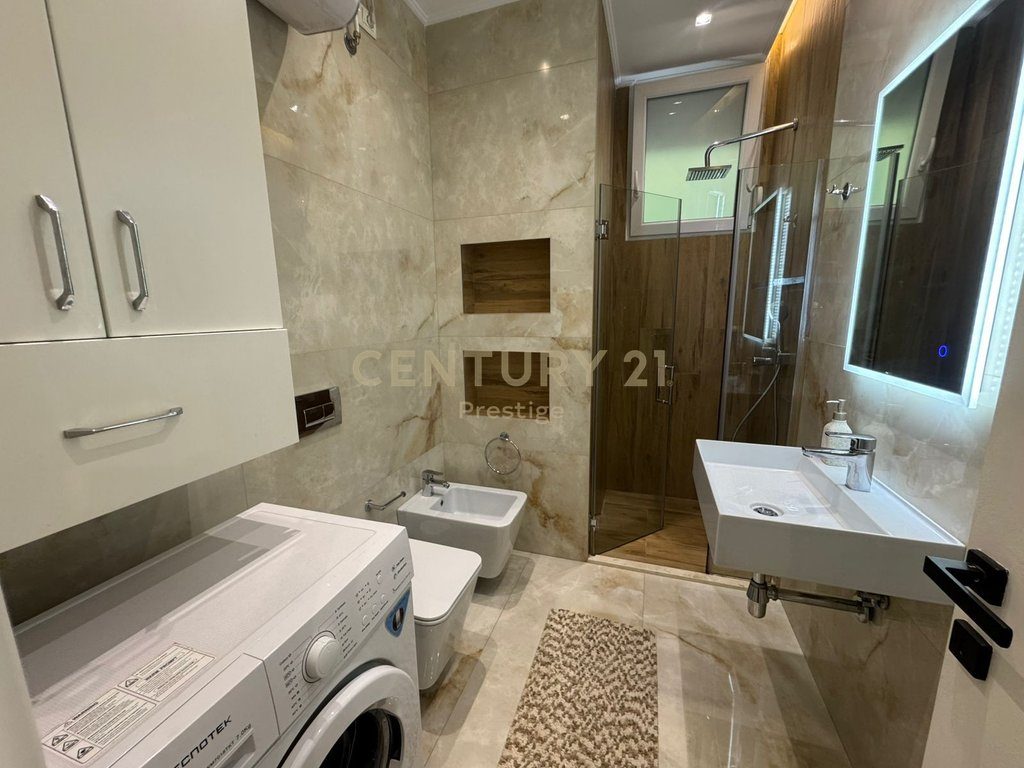 APARTAMENT 2+1 ME QIRA PRANE ELEONORES, KODRA E DIELLIT , TIRANE