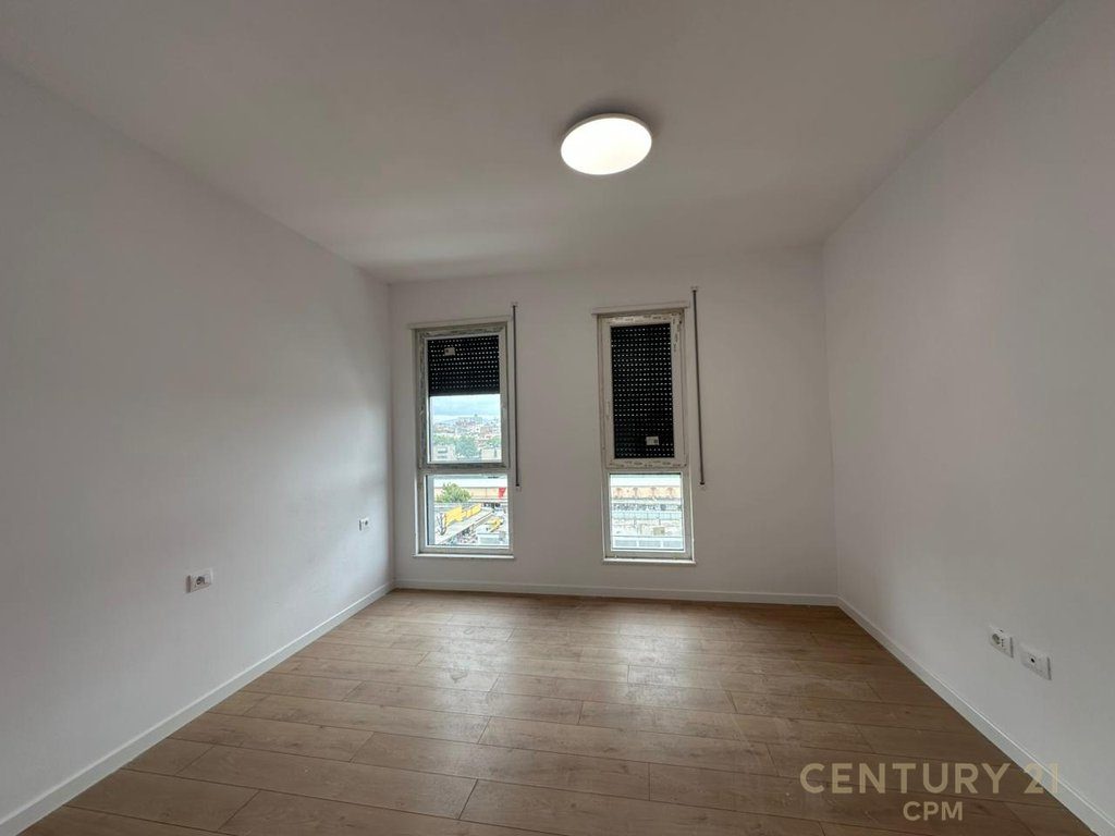 Apartament Per Qera Tek Residenca Uptown 5 Maji!
