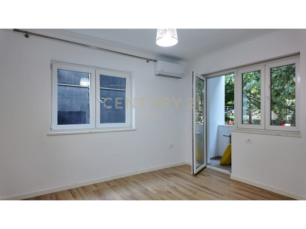 JEPET ME QIRA APARTAMENT 1+1 PRANE XHAMLLIKUT !