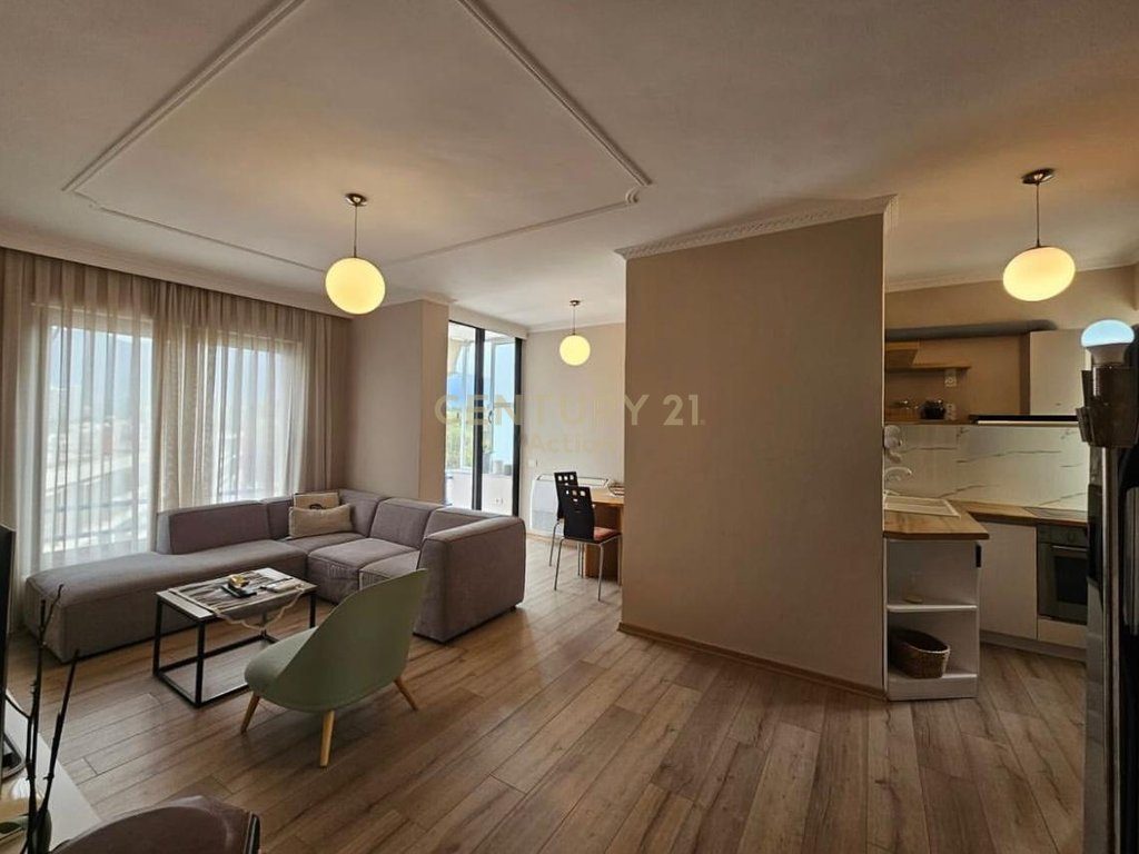 “Super Apartament 2+1 Luksoz | Pamje Panoramike nga Liqeni Artificial”
