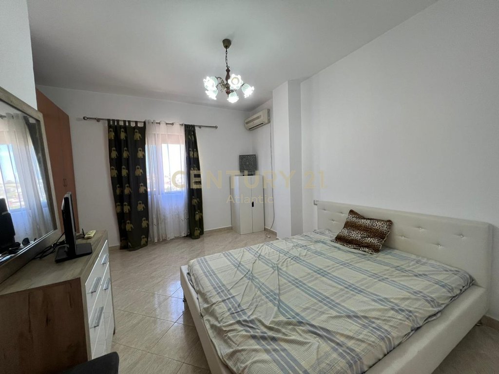 APARTAMENT 1+1 PËR SHITJE – PLAZH, STACIONI I PARË