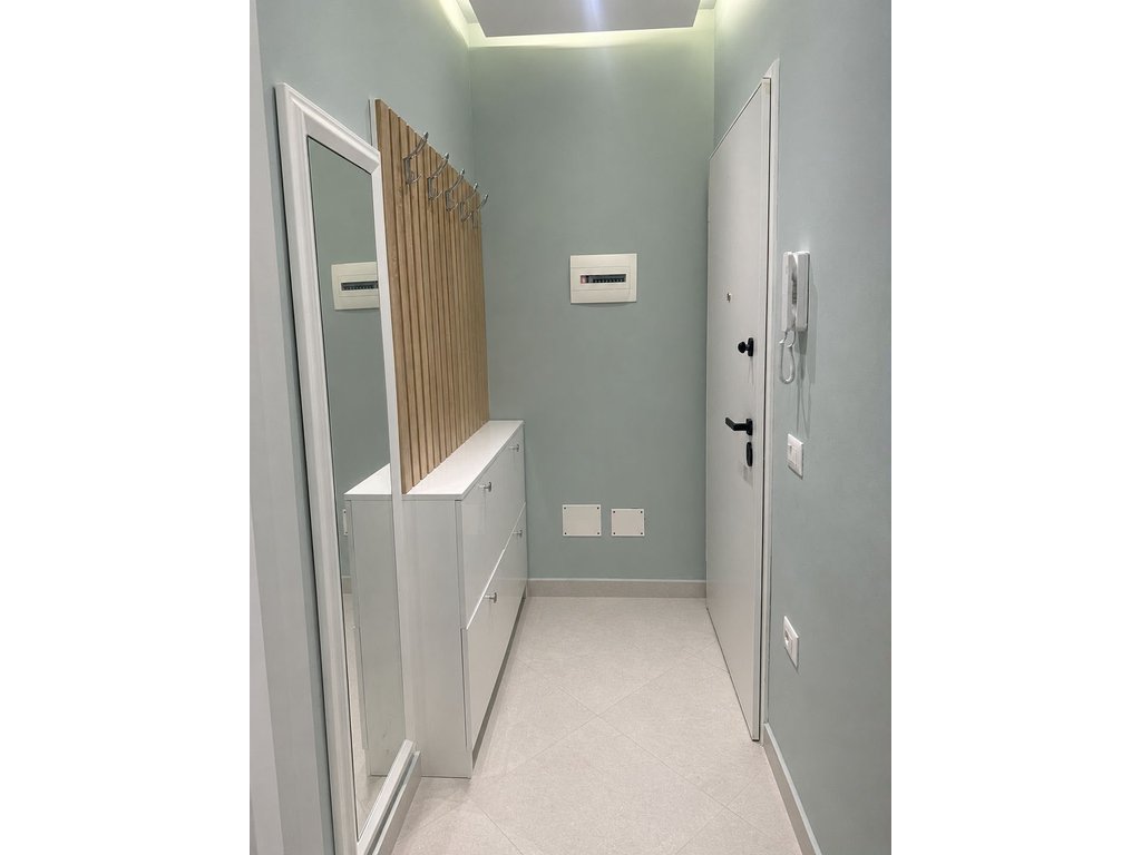 Apartament 1+1 Me Qira në Rruga Bardhyl, Tiranë