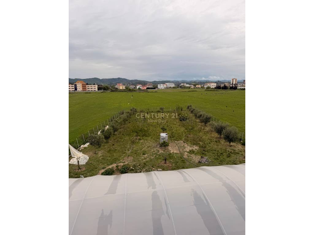 Shitet Vile në Kavajë - 250000€ | 1533 m²