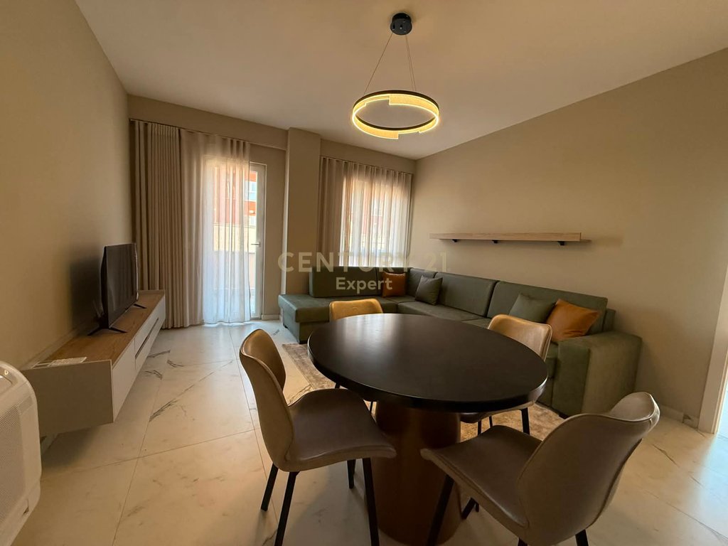 APARTAMENT 1+1 ME VERANDE TEK KOMPLEKSI AURA!