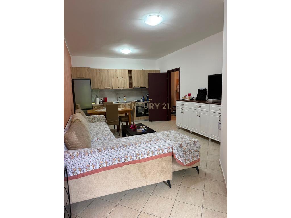 SHITET APARTAMENT 1+1 TEK SHKEMBI KAVAJES , DURRES !!