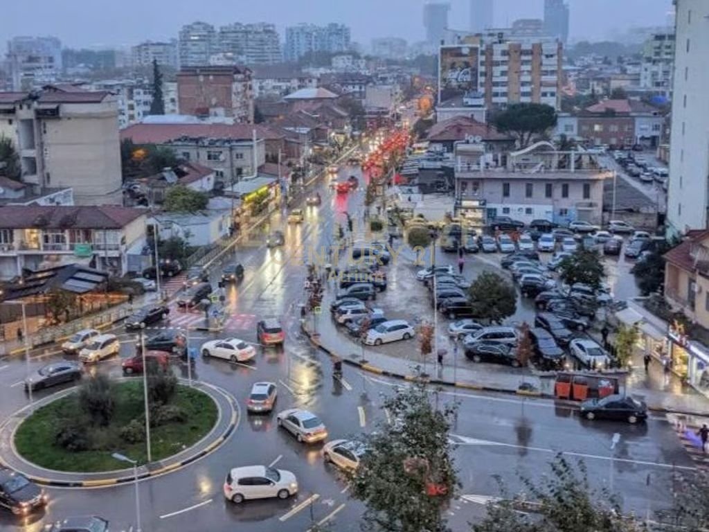 HOTEL NE SHITJE TEK RRUGA E  KOSOVAREVE - MUNDESI E SHKELQYER INVESTIMI NE ZEMER TE TIRANES!