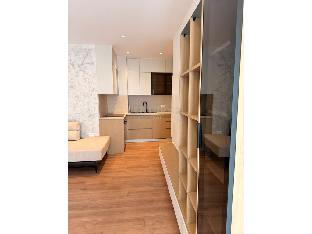 Super Apartament 2+1 Për Shitje  (Qendër), Kafe Flora Tirane