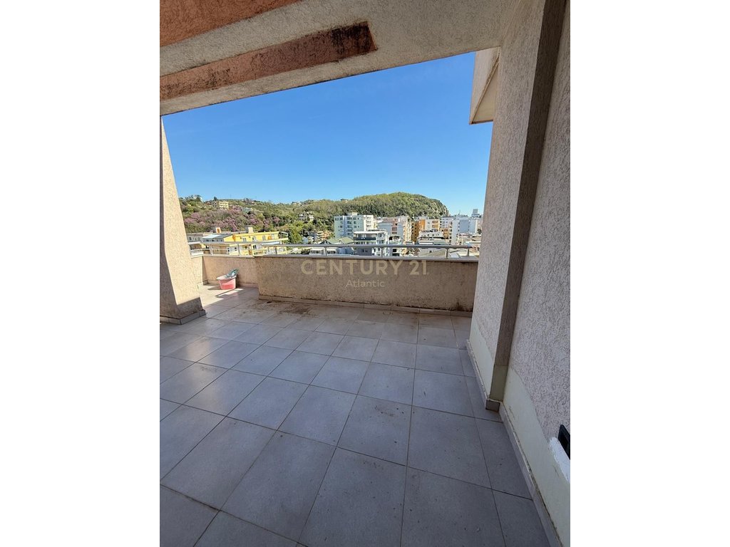 SHITET APARTAMENT 1+1 TEK SHKEMBI KAVAJES!