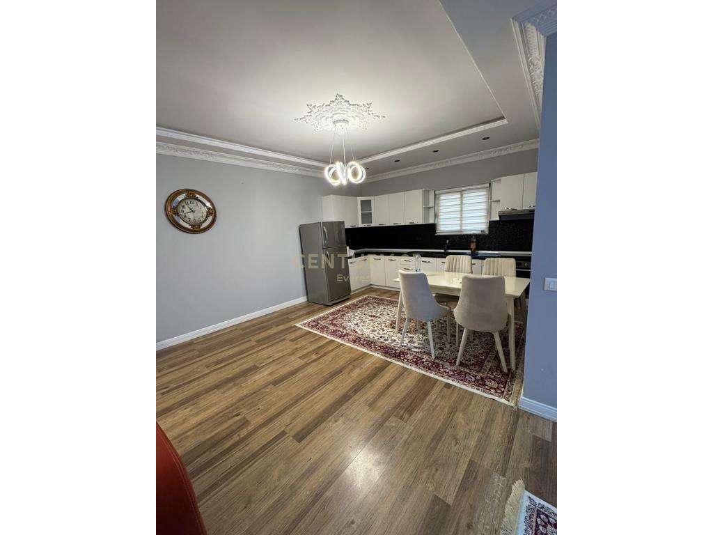 YZBERISHT, APARTAMENT 2+1 PER QIRA