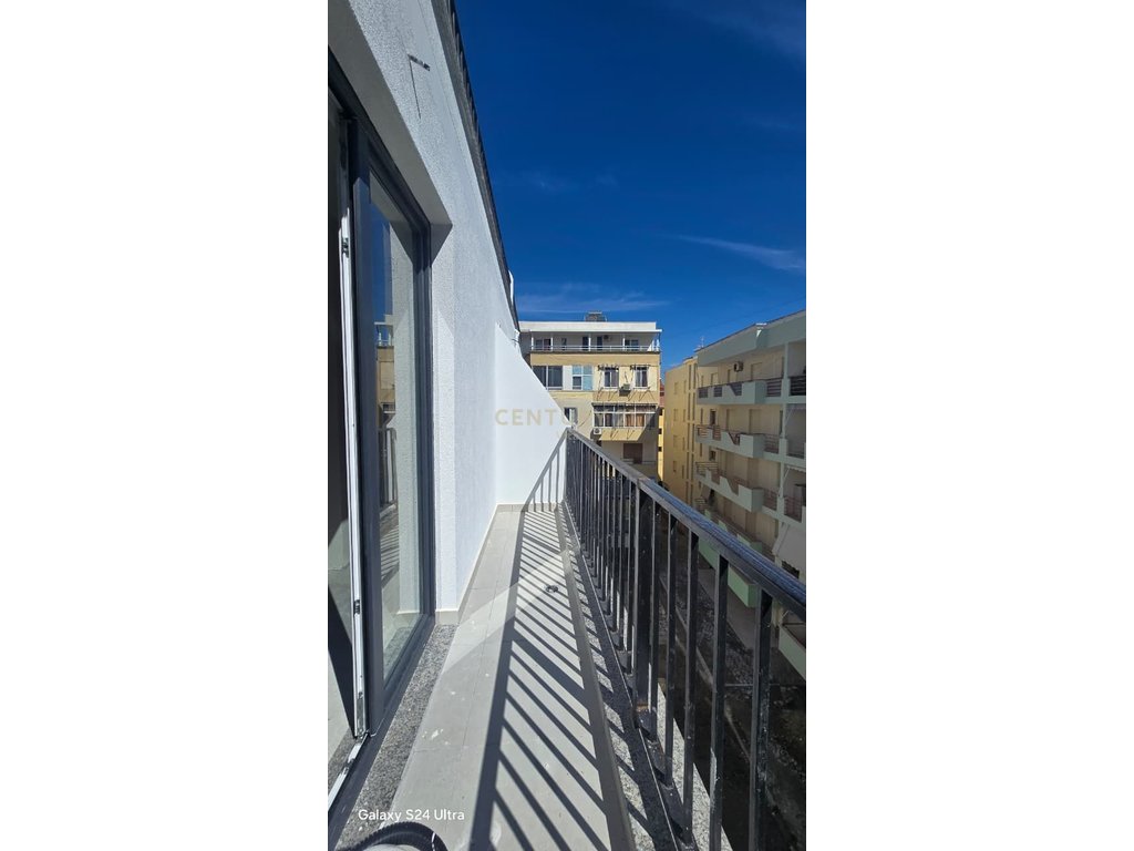 SHITEN APARTAMENTE 1+1 NE GOLEM NDERTIM I RI UNIK !