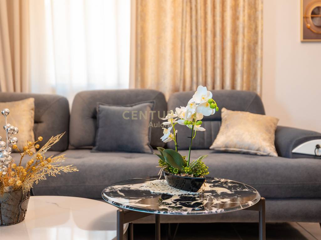 Shtëpi 2+1 Për Shitje në Tragjas, Vlorë - 295,000€ | 318 m²