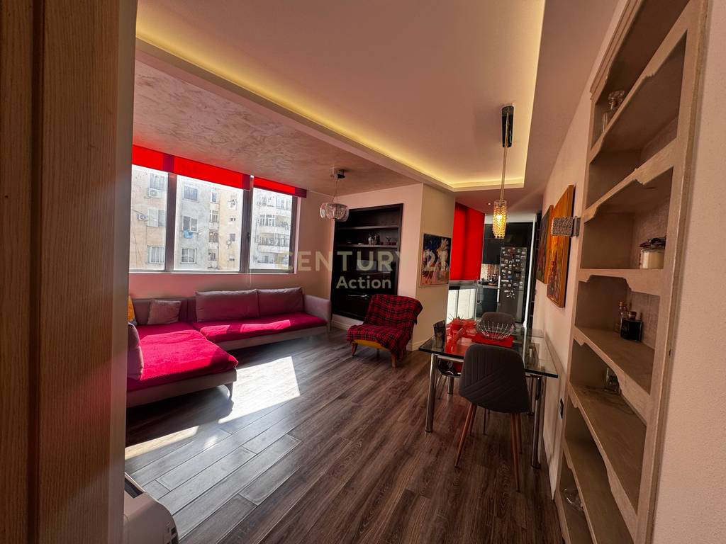 JEPET ME QIRA APARTAMENT 2+1 TEK KIKA 2