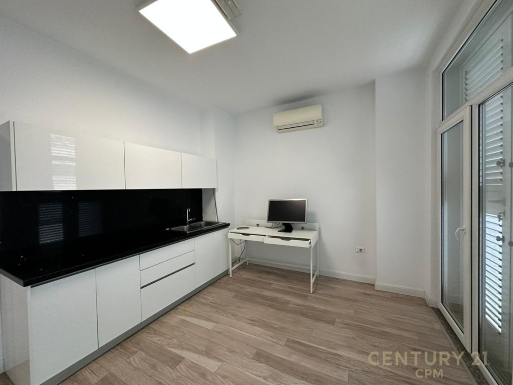 Ambient Per Qira Tek Kika 2 Komuna E Parisit