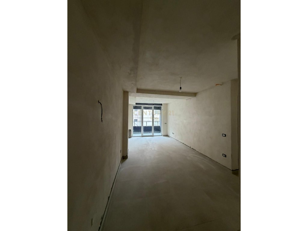 SHITET APARTAMENT 1+1 MONTEVIDEO RESIDENCE TE MALI ROBIT!