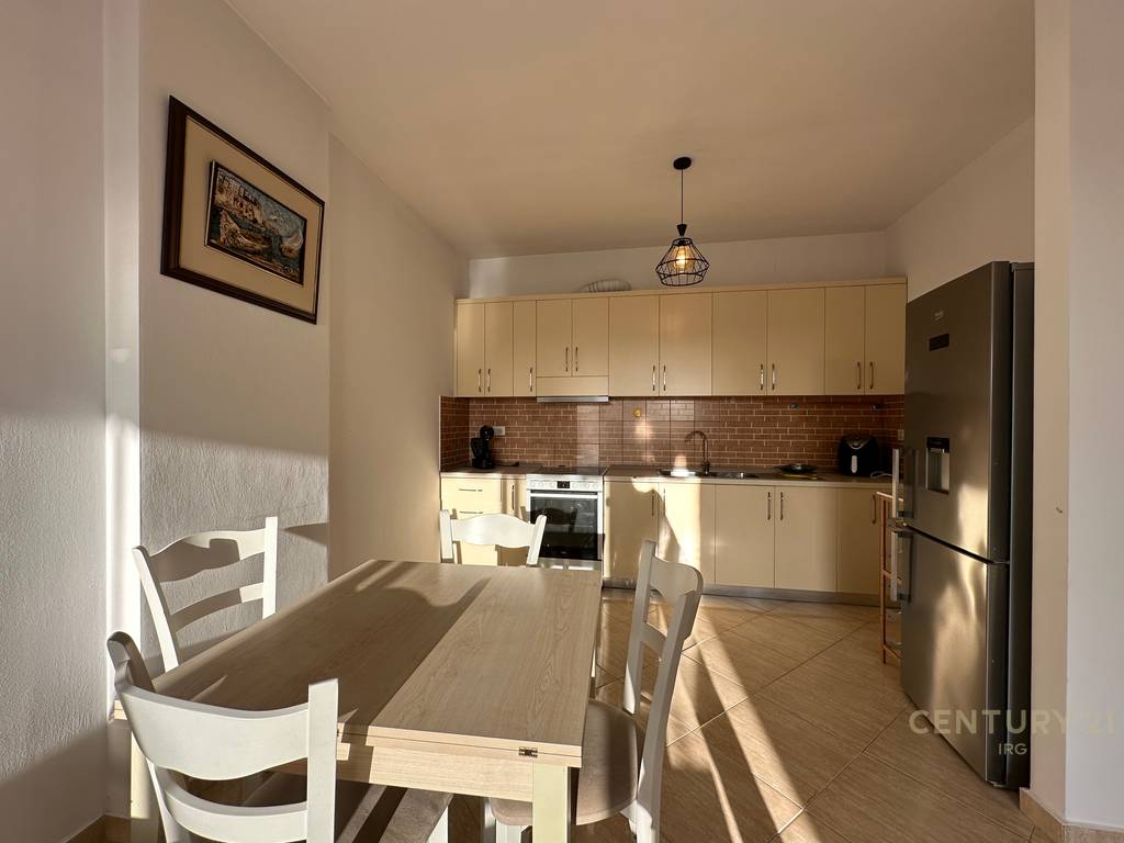 Apartament 2+1 prane Pallateve Cabej!