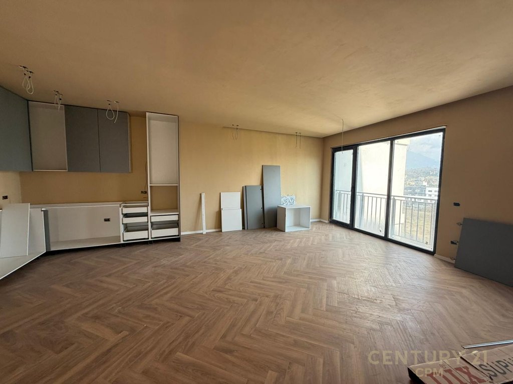 SHESIM APARTAMENT 2+1 KOMPLEKSI XHELUKS,LIQENI I THATE!