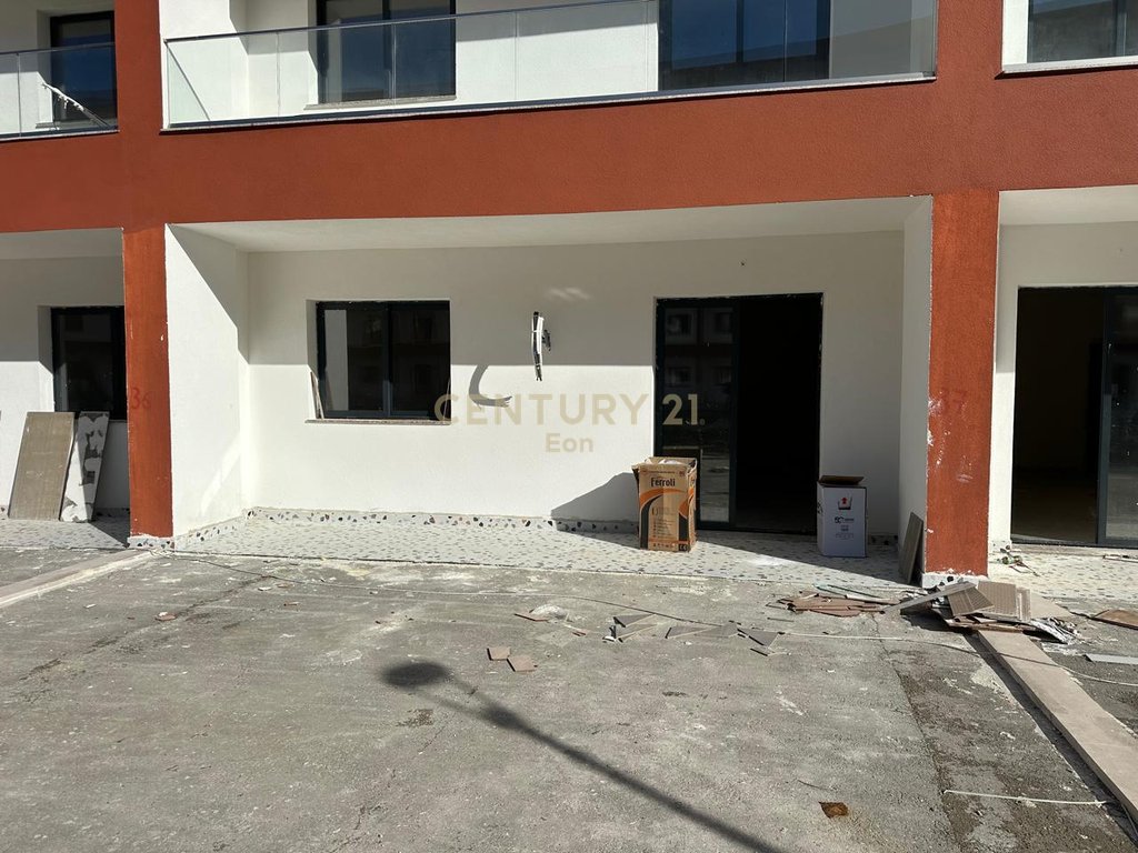 SHITET APARTAMENT 1+1  ME OBORR NE REZIDENCEN EON GOLEM!