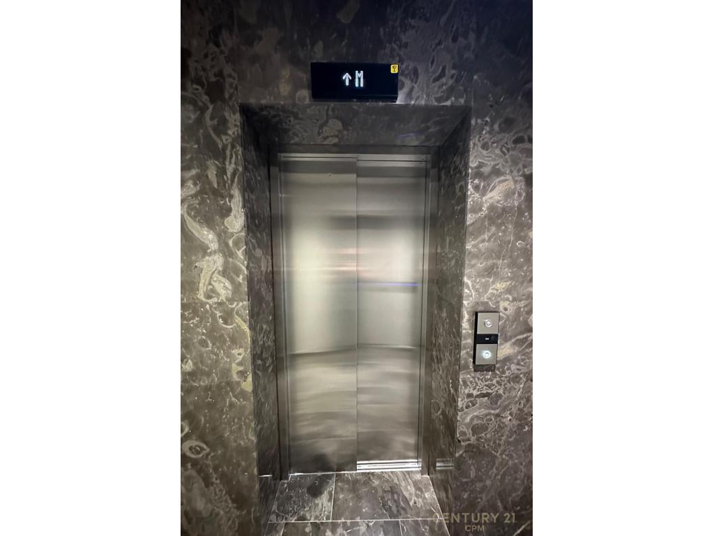 APARTAMENT 2+1 PER ZYRA ME QIRA TEK GOLDEN TOWER RESIDENCE !