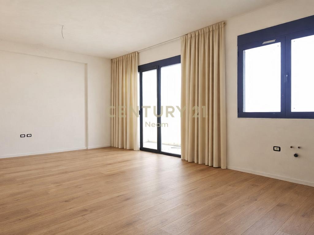 APARTAMENT 2+1 PËR SHITJE – KODRA E DIELLIT