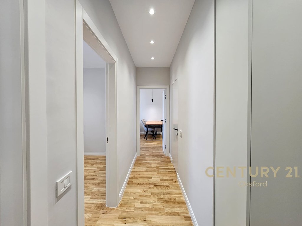 Shitet apartament 2+1Rezidenca "Nova", Mine Peza.