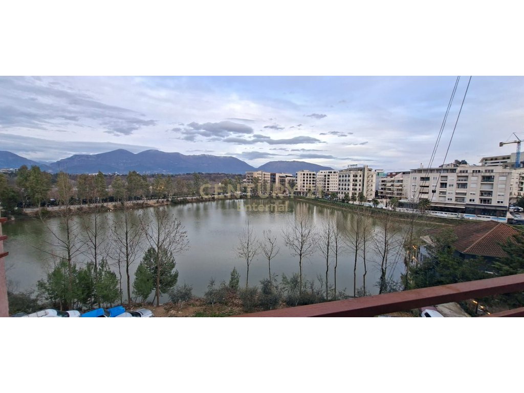 Jepet apartament 3+1+2 me Qira tek Liqeni i Thate