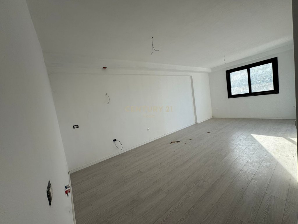 APARTAMENT 1+1 NË PROJEKT TË RI EKSKLUZIV NË LUNGOMARE 2 – MUNDËSI IDEALE INVESTIMI