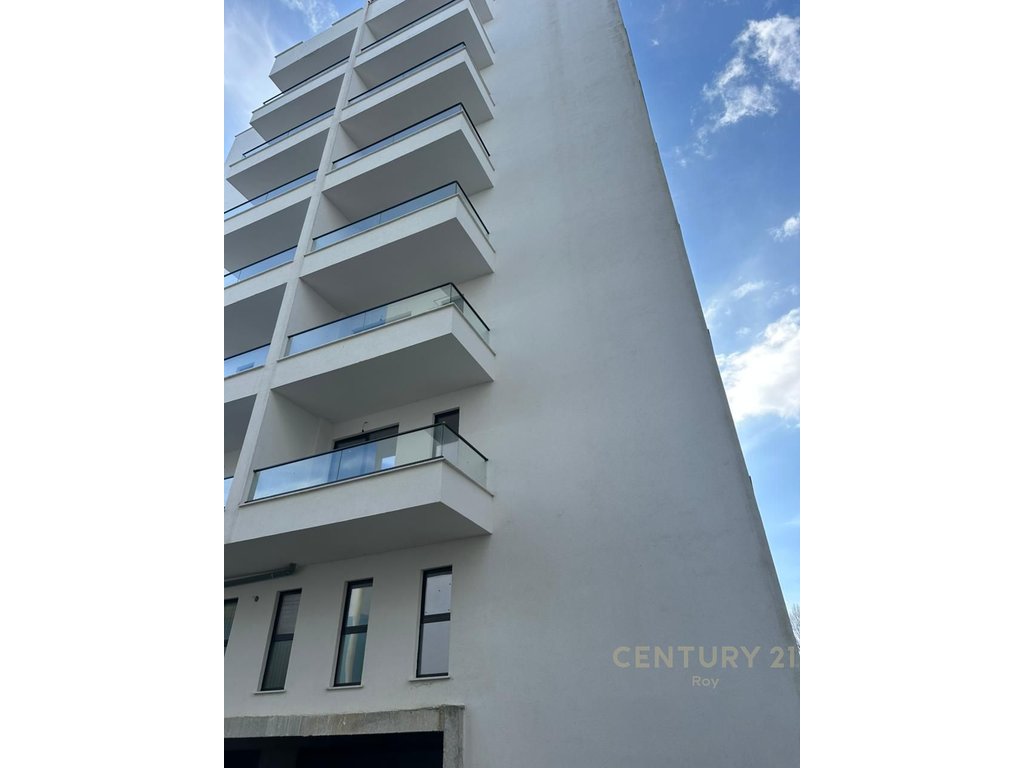 1100 Euro!! Apartament 2+1 Për Shitje në Golem, Durrës - 93,000€ | 84.6 m²
