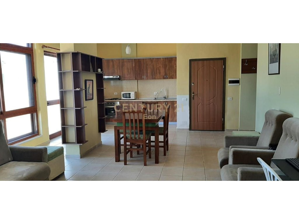 Apartament 2+1 Për Shitje në Golem, Durrës !!