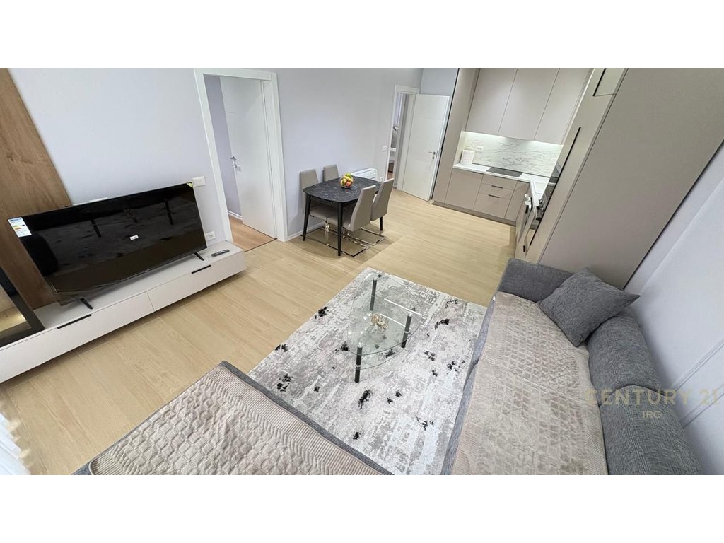 APARTAMENT 2+1+2 ME QERA TE RRUGA JORDAN MISJA