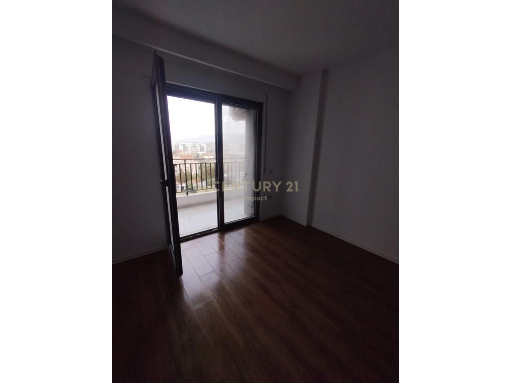 Apartament 1+1 Me Qira tek Bulevardi i Ri, Tiranë - 500€