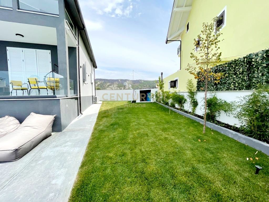 Vila moderne për shitje në Vlorë, pranë Rrugës "4 Heronjtë"