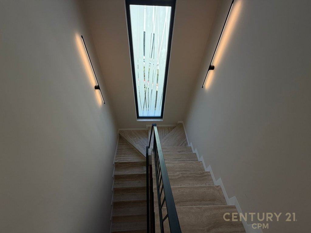 Vile moderne per qera te residenca Tuscany