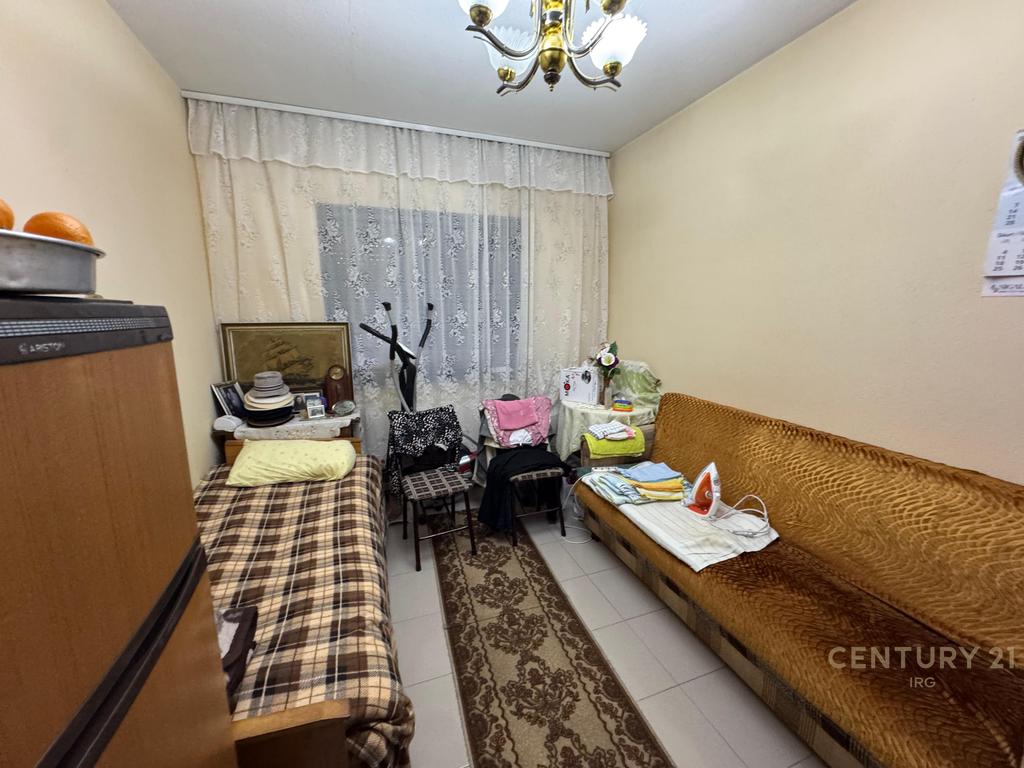 SHITET APARTAMENT 3+1+ OBORR TEK RESTORANT DURRËSI