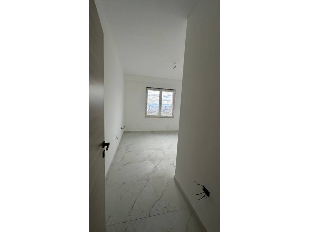 Jepet apartamente 2+1 me qira ne Paskuqan.