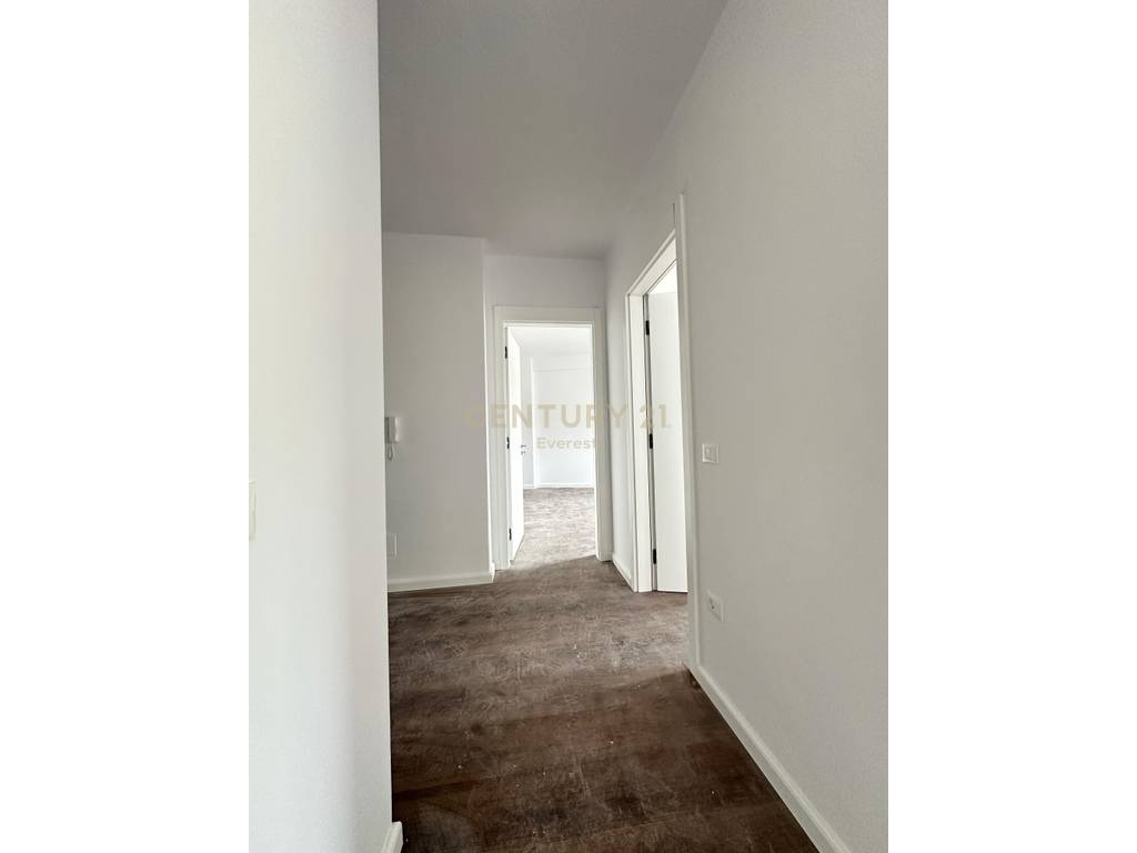 Paskuqan, Shesim apartament 2+1+2