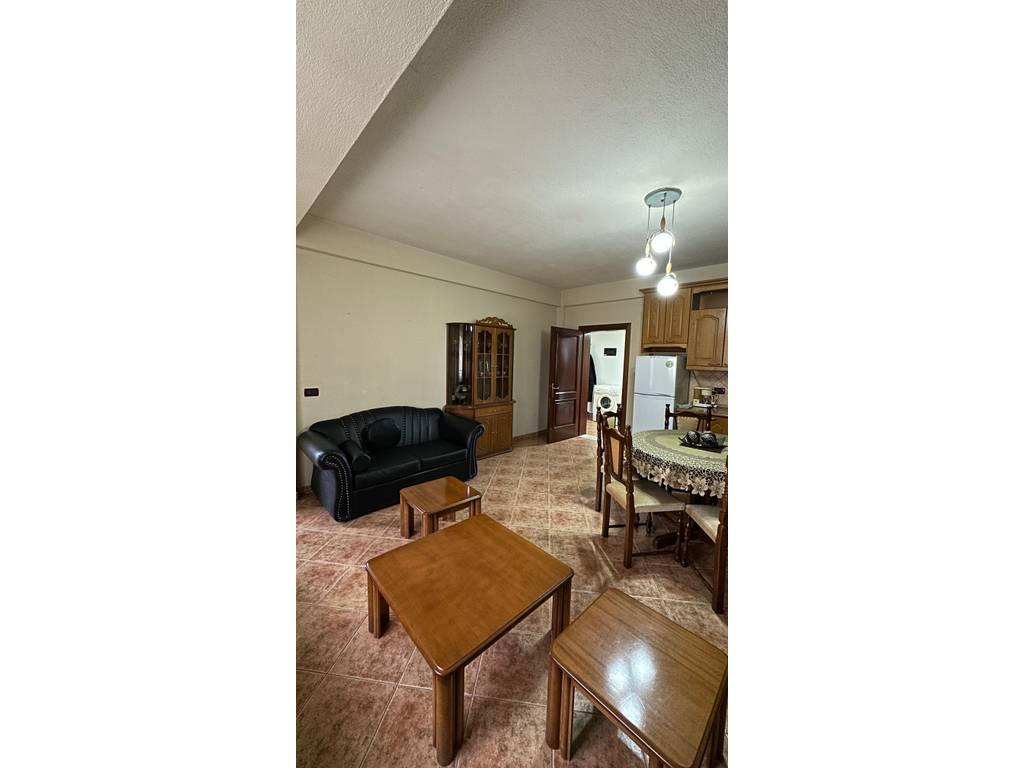 APARTAMENT NË SHITJE NË POGRADEC – PRANË KISHËS, 3 MINUTA NGA LIQENI, 100 M², KATI I 3-TË