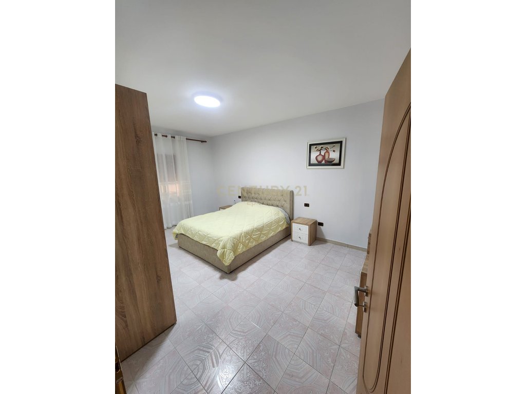 Apartament 1+1 Me Qira në Durrës !!