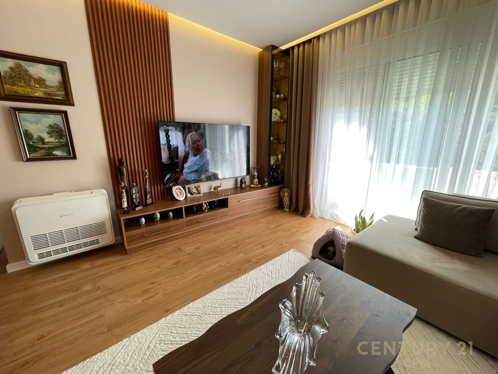 Apartament 2+1+2 Per Shitje!