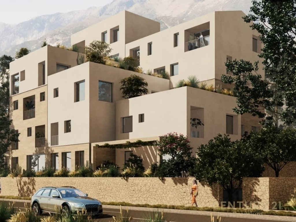 Shitet apartament 2+1 me oborr privat në resortin më të ri në Rivierën Shqiptare  Square Village, Santorini 2!