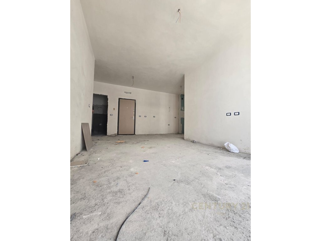 SHITET APARTAMENT 2+1+2T ME PAMJE DETI TEK REZIDENCA LIBURNA NE GOLEM!!!