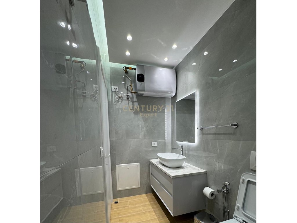SHESIM APARTAMENT 1+1+2 NE GOLDEN PARK 3 TIRANA!