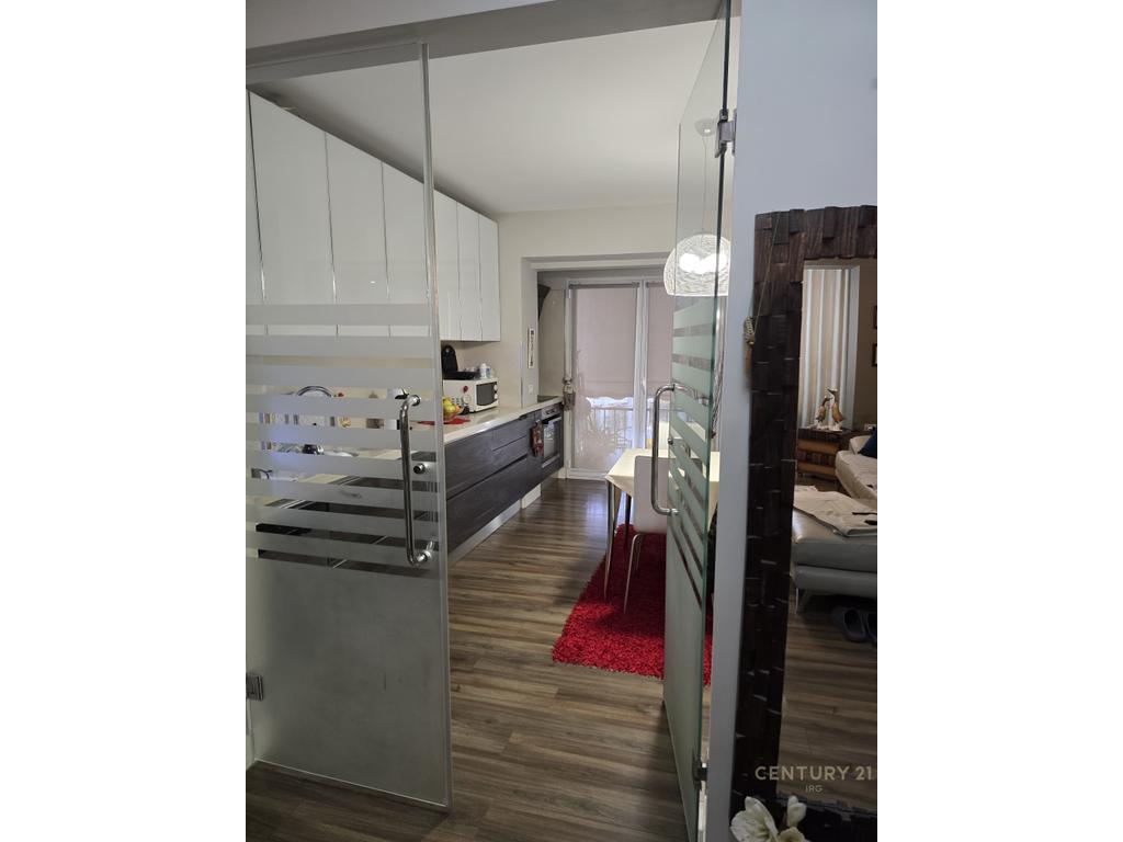 Apartament 3+1+2 për Shitje në Bllok – i Mobiluar, 115 m² Neto!