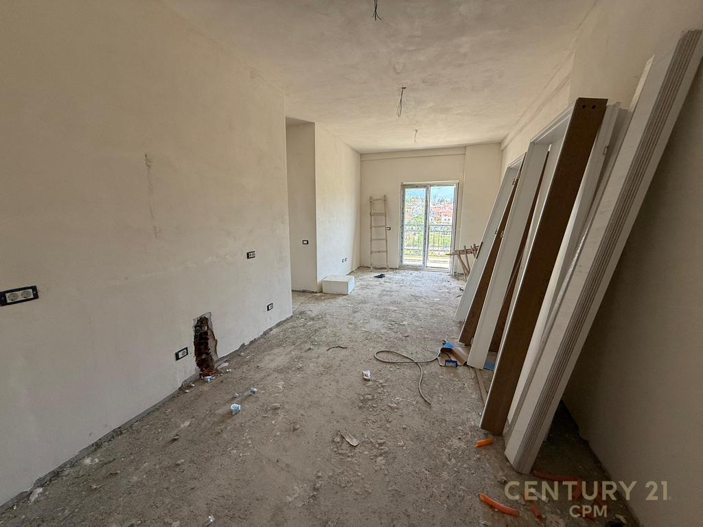 "PORTA TIRANA E RE" RESIDENCE, SHESIM APARTAMENT 1+1 ME PAMJE NGA AUTOSTRADA