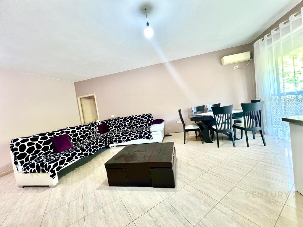 Fresk, shitet apartament 3+1+2