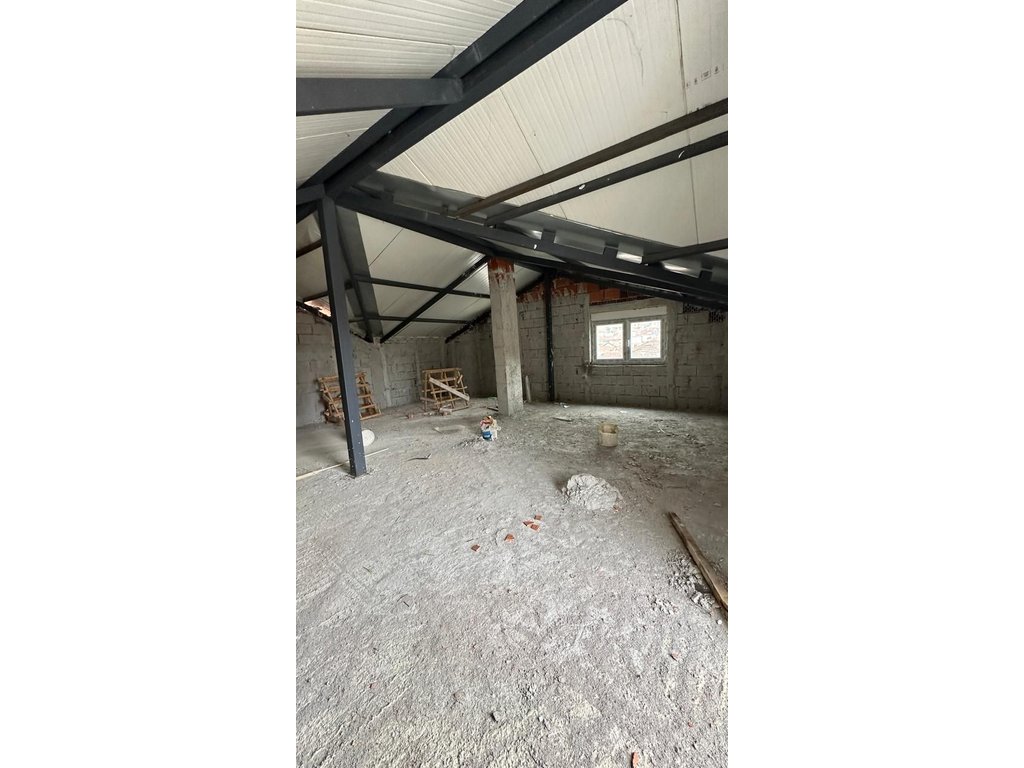 POGRADEC , SHESIM DUPLEX NE LAGJEN E TOPLECIT ME ÇMIM TË DISKUTUESHËM !!!