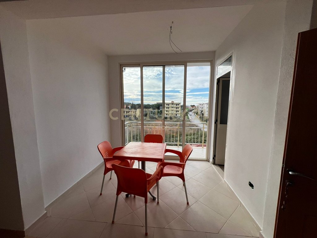 Apartament 3+1 Për Shitje në Velipojë