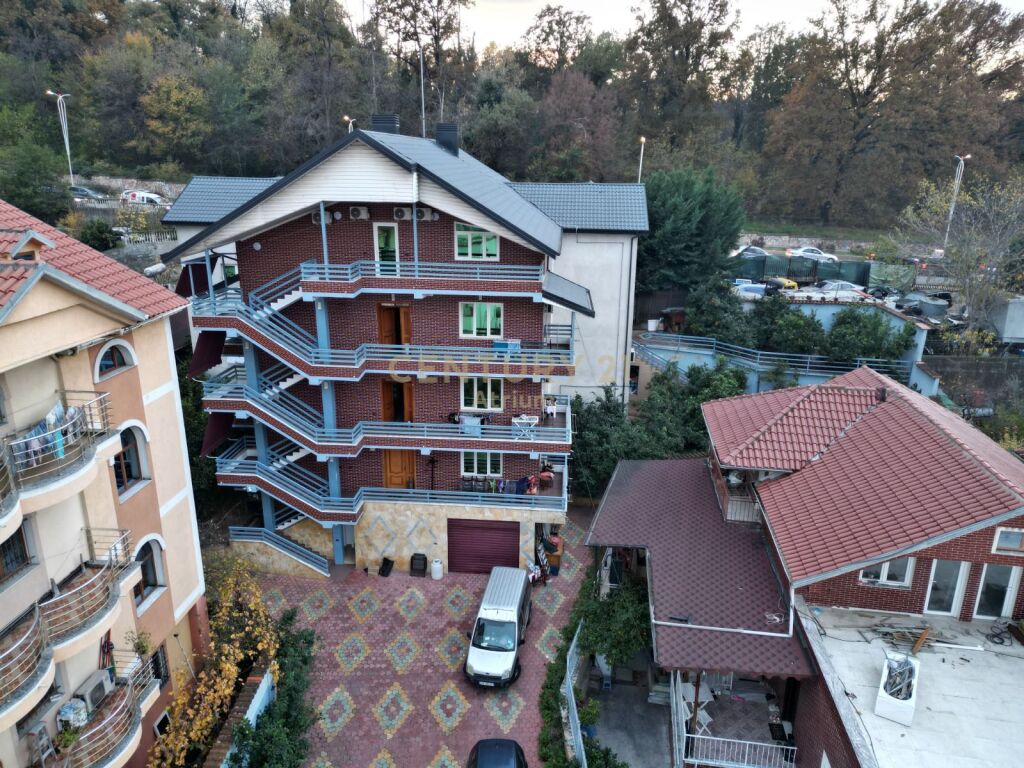 GODINE 5 KATESHE PER HOTEL  OSE AIRBNB TE RRUGA ELBASANIT !!!